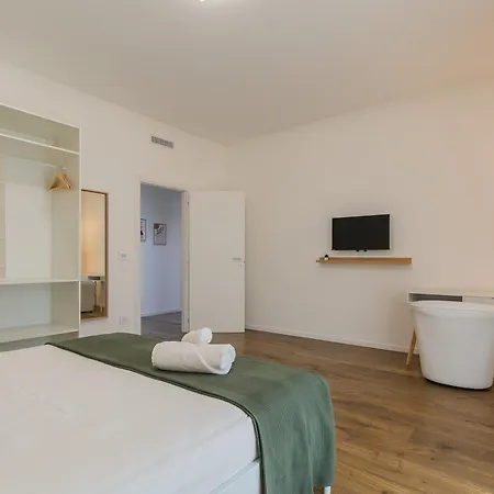 Giale - Luxury Apartamento Bari
